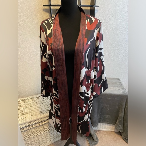 Chico’s open front kimono duster - black & brown with bell sleeves and pockets - Picture 2 of 9